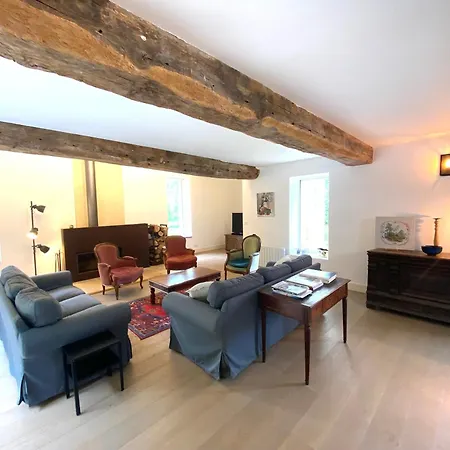 Le Pressoir Du Chateau De Neuville - Piscine Chauffee - Jeux - Foret