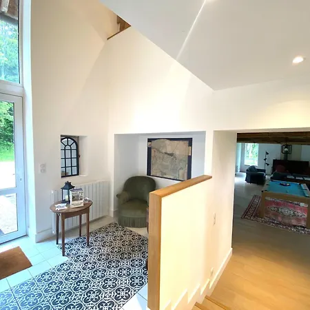 Holiday home Le Pressoir Du Chateau De Neuville - Piscine Chauffee - Jeux - Foret Livarot-Pays-d'Auge