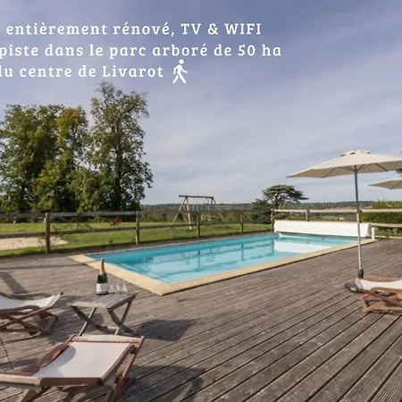 Le Pressoir Du Chateau De Neuville - Piscine Chauffee - Jeux - Foret