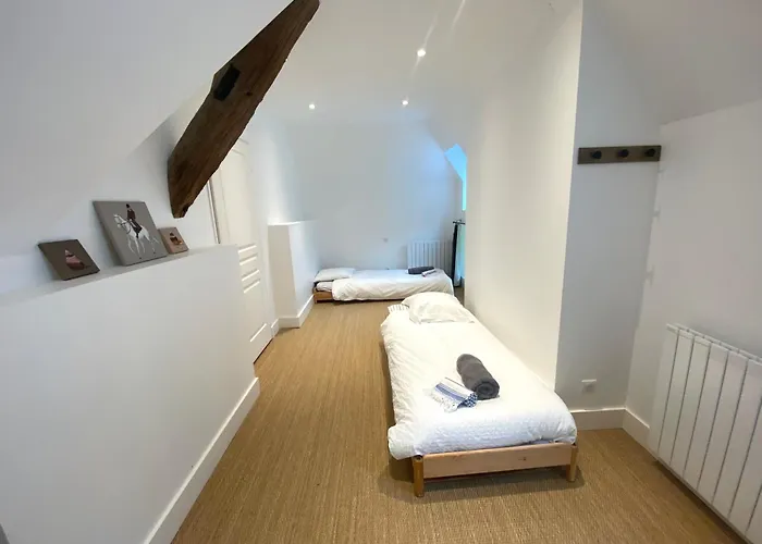 Le Pressoir Du Chateau De Neuville - Piscine Chauffee - Jeux - Foret Holiday home Livarot-Pays-d'Auge