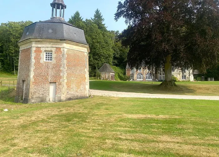 Le Pressoir Du Chateau De Neuville - Piscine Chauffee - Jeux - Foret *